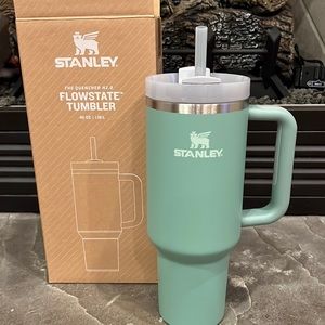 Stanley 40oz Quencher H2.0